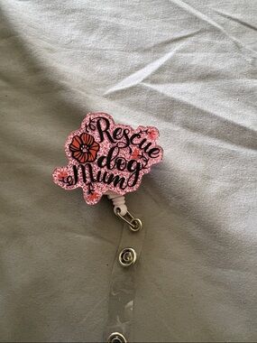 Rescue Dog Mum Pink Glitter Badge Reel